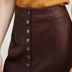 🍀 FREE PEOPLE NWOT OH SNAP BROWN VEGAN LEATHER SKIRT